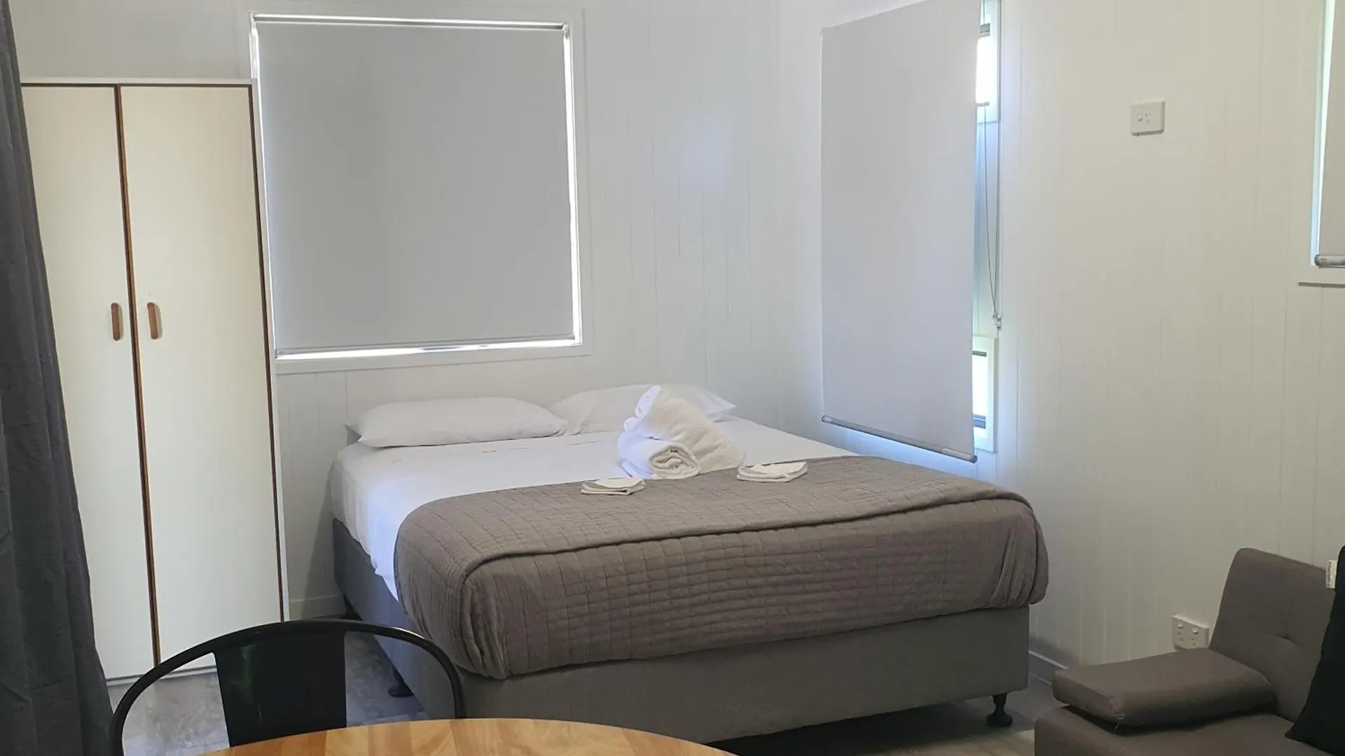 ** キャンプ場 Townsville Lakes Holiday Park オーストラリア