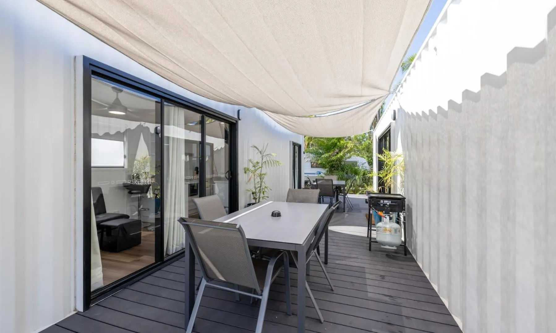 Townsville Lakes Holiday Park Australia