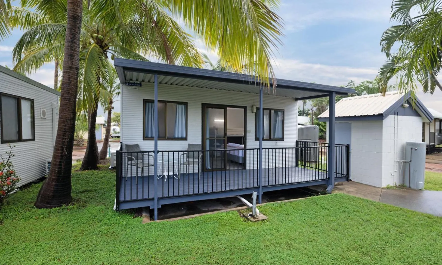 Townsville Lakes Holiday Park Campsite