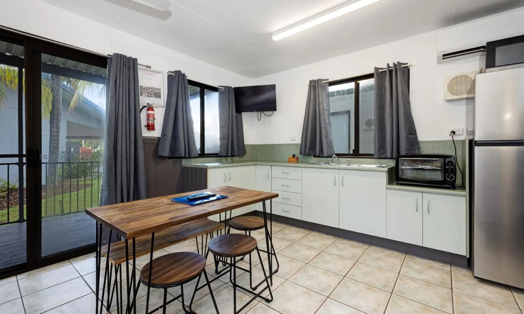 Townsville Lakes Holiday Park