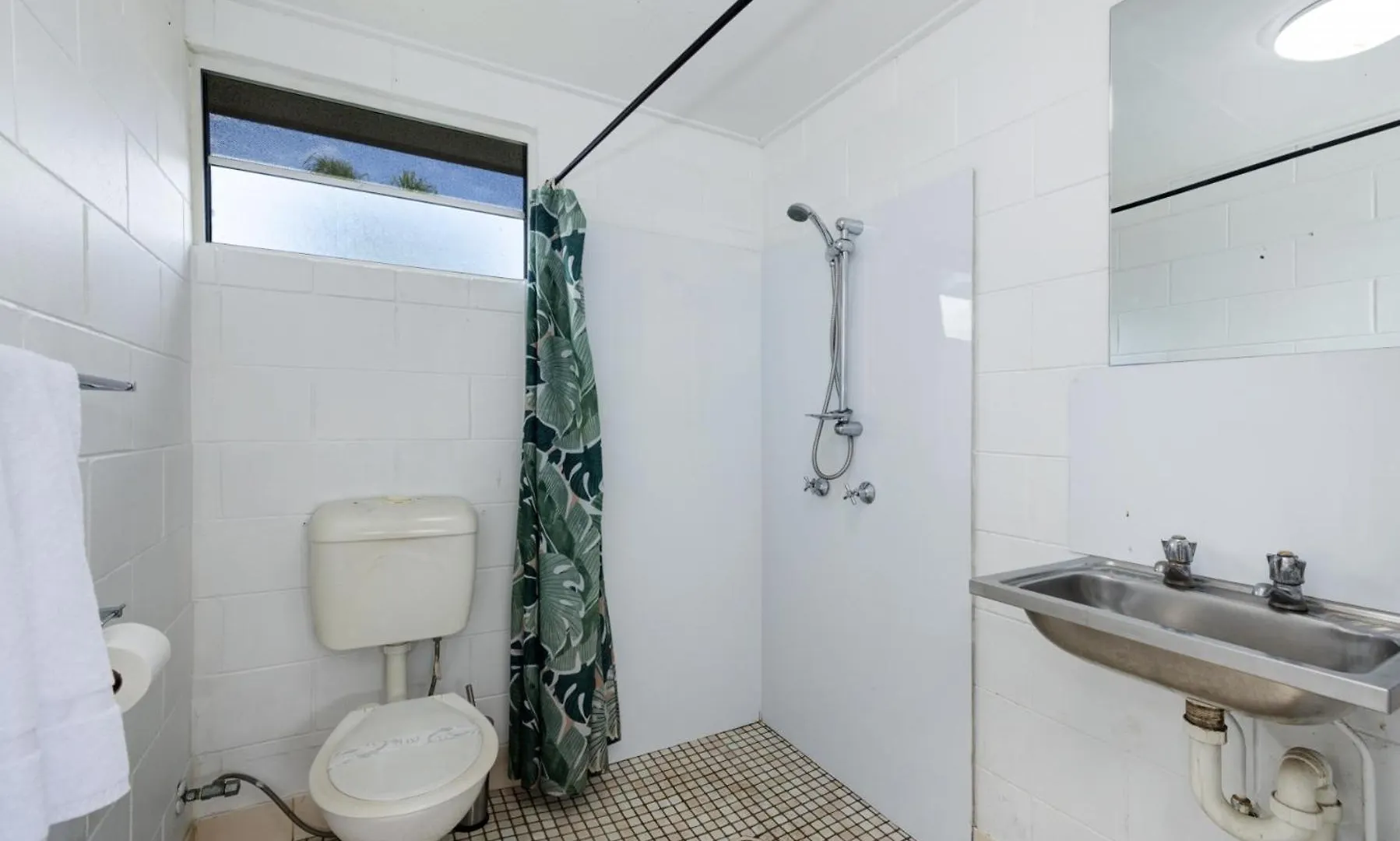 Townsville Lakes Holiday Park 2*,